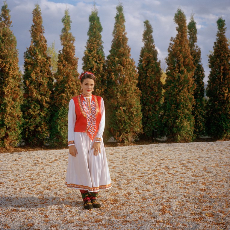 pamiri-girl-ladak-002-nocrop-w1800-h1330-2x