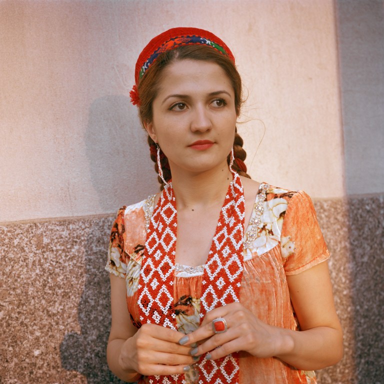 pamiri-girl-ladak-008-nocrop-w1800-h1330-2x