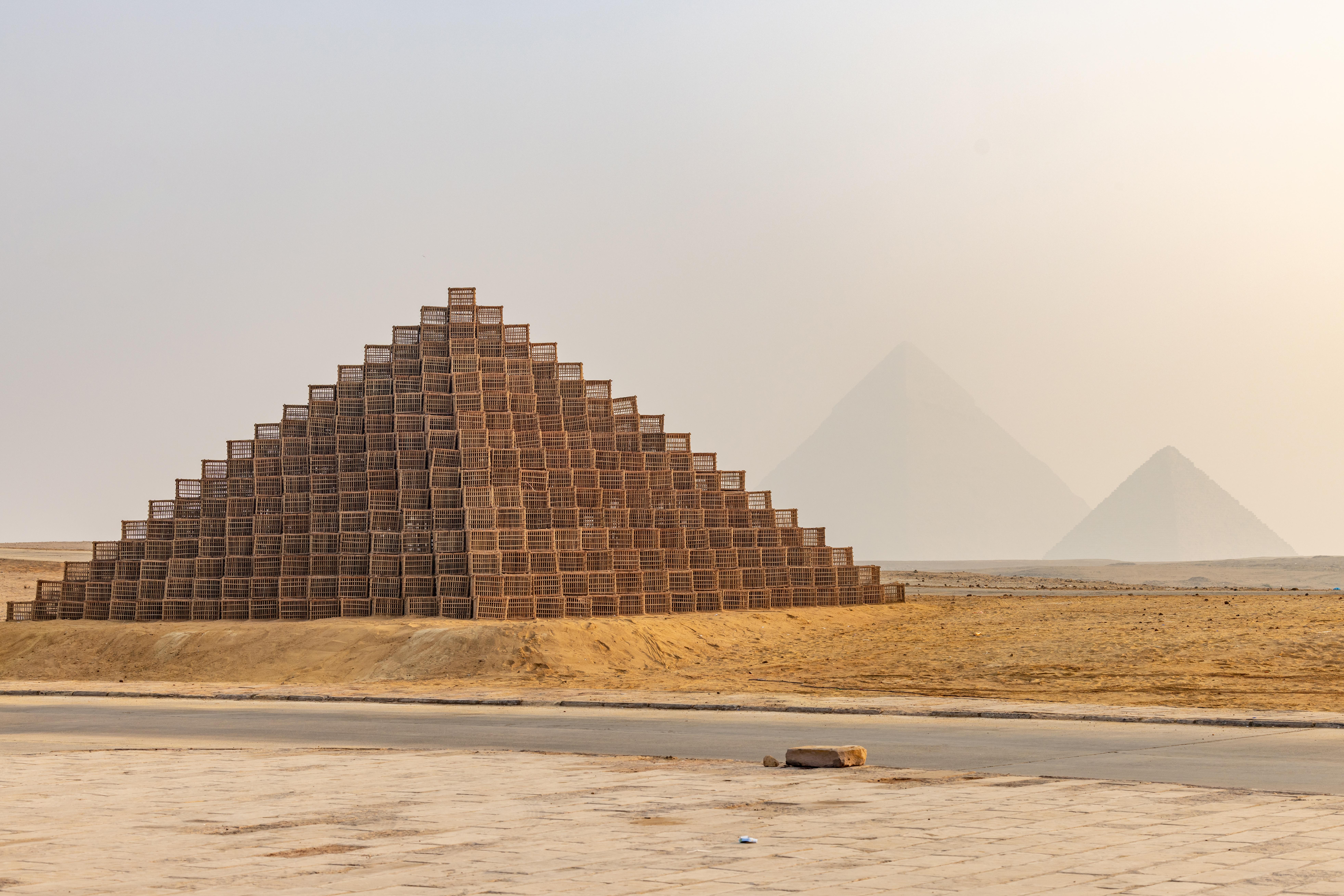 “Forever is Now”: Exhibition at the Pyramids of Giza by Art D’Égypte ...